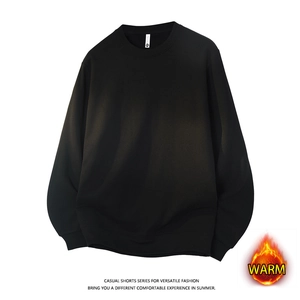 Classic black crewneck sweatshirt in premium fleece with ribbed cuffs and drop shoulder fit