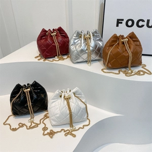 Chic quilted mini bucket bags in five colors with metallic chain drawstrings for women