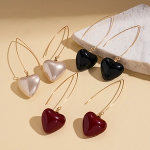 Vintage heart pearl drop earrings in beige, black, and red with gold hooks