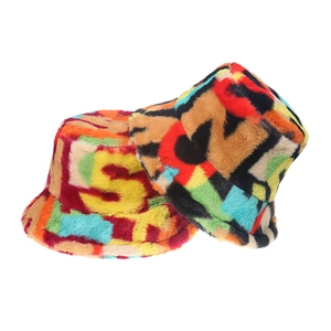 Bob D'hiver Tendance En Fausse Fourrure De Lapin Avec Imprimé Lettres Colorées Chapeau En Peluche Chaud Pour Femmes Hommes