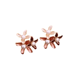 Elegant 18K gold plated pearl flower earrings with champagne and pink floral petals