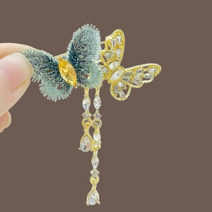 Elegante Spilla a Farfalla Ricamata da Donna Placcata in Oro in Lega di Zinco Con Strass e Nappa per Regolazione Vita e Antiesposizione