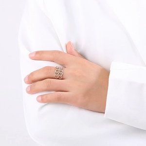Bague chaîne infini évidée rétro en acier titane or rose pour femme, taille réglable
