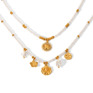Double-layer stainless steel necklace featuring sunflower pendant and irregular pearls