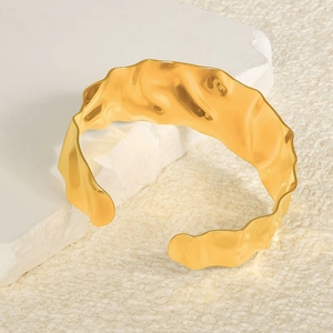 Stainless Steel Open Cuff Bracelet 18K Gold Plated Hammered Texture Irregular Wave Adjustable Minimalist Jewelry