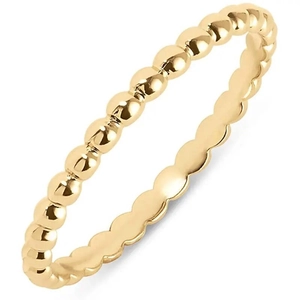 Dettaglio dell'anello a sfere dorate lucide con un elegante design minimalista perlée