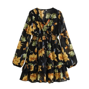Mini Abito In Chiffon Floreale Con Scollo A V Maniche Lunghe Vita Elasticizzata E Orlo A Volant Per Donna