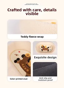 Detail view of anti-slip base and sisal surface for large cat scratching lounge bed