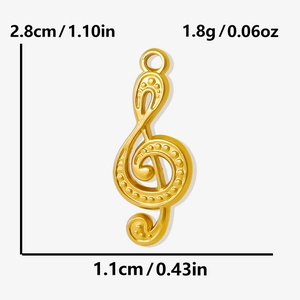 Detail of golden treble clef pendant with dimensions 2.8x1.1cm in 304 stainless steel