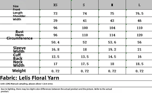 Size chart for blazer and pants set with measurements for XS S M L in centimeters