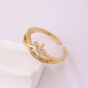 Close-up of 18K gold-plated adjustable ring with zircon flower and micro-pave crystals