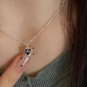 S925 Sterling Silver Black Heart Pendant Necklace With Bowtie Sweet Balletcore Style Enamel Clavicle Chain Jewelry For Women