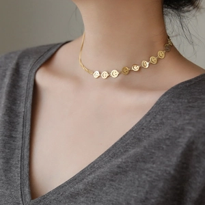 Smiley Face Choker Necklace Gold Plated Titanium Steel 316L Stainless Steel Minimalist Jewelry For Women