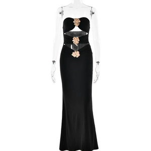 Vestido largo ajustado negro sexy con aberturas y elegantes detalles florales dorados