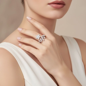 S925 sterling silver star-shaped moissanite ring elegantly worn on a finger