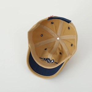 Internal structure of bicolor kids baseball cap with Coffee embroidery and soft lining