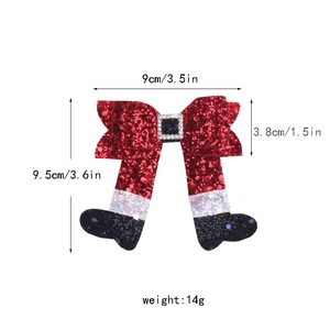 Detaillierte Größenangaben für die weihnachtliche Stiefel-Haarschleife mit Abmessungen