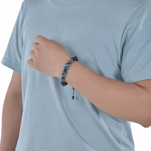 Bracelet en perles d'oeil de tigre bleu et agate noire avec cordon réglable au poignet