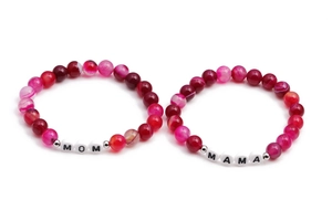 Detailed view of magenta striped agate beaded bracelet set with MOM and MAMA letter charms