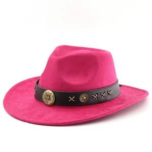 Chapeau de cow-boy fuchsia en daim avec ceinture ethnique en cuir et rivets en bronze chic