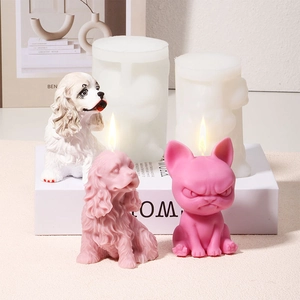 Macro-detail van 3D honden siliconen mallen met golden retriever en bulldog modellen