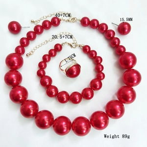 Detailed size specifications for red pearl necklace, bracelet, ring and earrings set