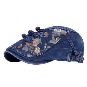 Béret en denim vieilli avec imprimé floral et boucle métallique réglable pour femme