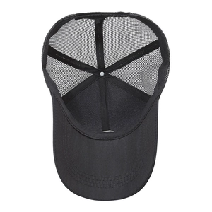 Men's breathable mesh baseball cap with C-letter embroidery and adjustable snapback strap