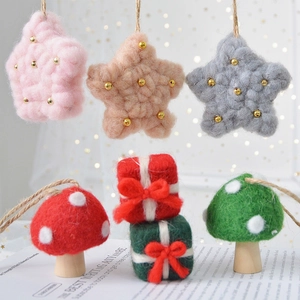 Wool Felt Christmas Hanging Ornaments Handmade Mushroom Star Gift Shapes Rustic Wood Base Holiday Tree Decor Party