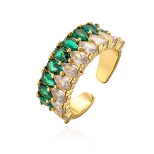 Luxurious 18K gold plated ring with two rows of green and clear pear-cut zircons