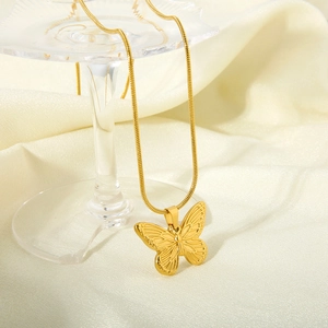 Collana Con Pendente A Farfalla Placcata Oro 18K Acciaio Inossidabile Impermeabile Catena Serpente Gioielli Per Donna
