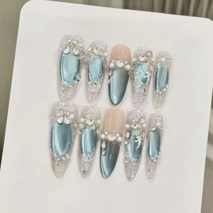 Long Almond Press On Nails Ice Blue Cat Eye Design With Artificial Pearls And Floral Patterns Elegant French Style Handmade