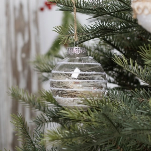 9-piece set of transparent 8cm Christmas ornaments filled with natural raffia and white berries