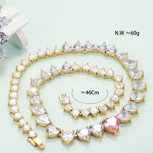 Hip hop heart necklace with white and pink cubic zirconia on a gold base, 46cm length