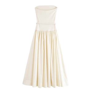 Elegant strapless off-white pleated maxi dress featuring a matching high-waist belt