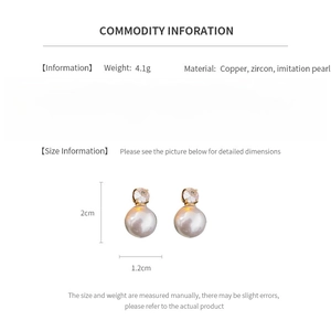 Détail des boucles d'oreilles perles avec dimensions 2cm x 1,2cm et cuivre avec zircon