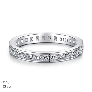 Detailed view of S925 sterling silver band ring featuring 2.9mm width and zircon stones
