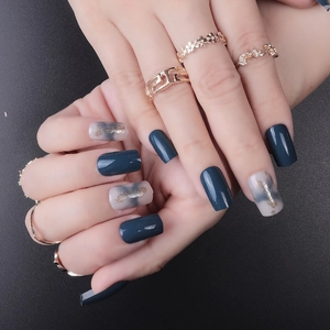 Faux Ongles À Presser Marbre Bleu Avec Feuille D'or Brillant Court Carré Manucure