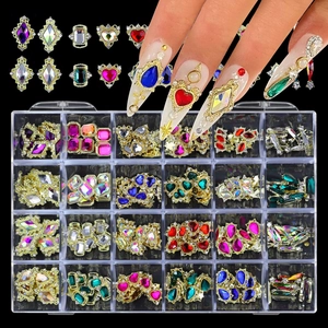 Legierung Strass Nagelkunst Charms Gemischt Zirkon Schmetterling Herz Schlange Formen 3D Maniküre Dekorationen Für DIY Salon