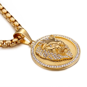 Iced out gold lion head pendant necklace with rhinestones and box chain for men