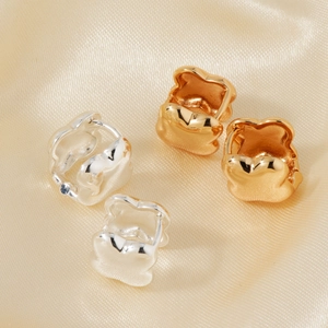 Minimalist Copper Four-Leaf Clover Stud Earrings Gold Silver Electroplated Geometric Floral Commuting Jewelry For Women