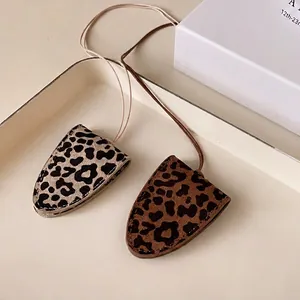 Chic leopard print faux leather glasses case pendant necklace in beige and brown styles