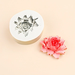 Moule en silicone rose pour fondant et résine avec texture de pétales très réaliste