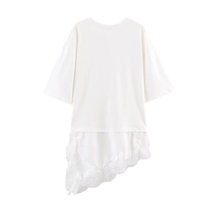 White short sleeve T-shirt with asymmetrical lace hem and casual crew neck design