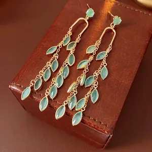Élégantes Boucles D'oreilles Longues À Pampilles En Forme De Feuille Pierre De Chat Bijoux Avec Tige En Argent Pour Femmes Chic
