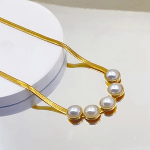 Stainless Steel Gold Plated Snake Bone Chain Necklace With Round Faux Artificial Pearls For Women Elegant Minimalist Jewelry
