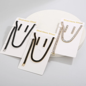 Three-piece stainless steel jewelry sets with square zircon pendants in gold and silver