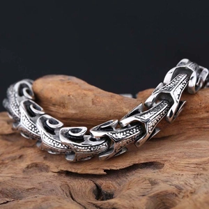 Bracelet vintage en acier inoxydable à écailles de dragon de style punk argenté