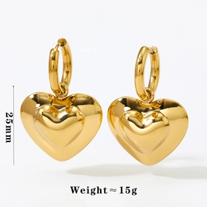 Detail view of 25mm 3D hollow heart earrings in gold finish with size and weight specs