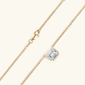 Square emerald-cut gemstone necklace in S925 sterling silver with adjustable gold chain